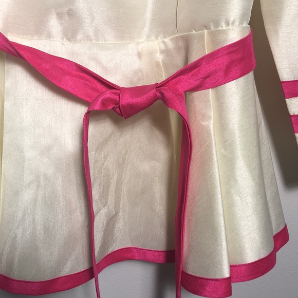 Vintage handmade Cream and Pink Blouse V-Neck Plunge - Picture 3 of 4